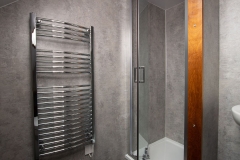 Jackie's House shower cubicle
